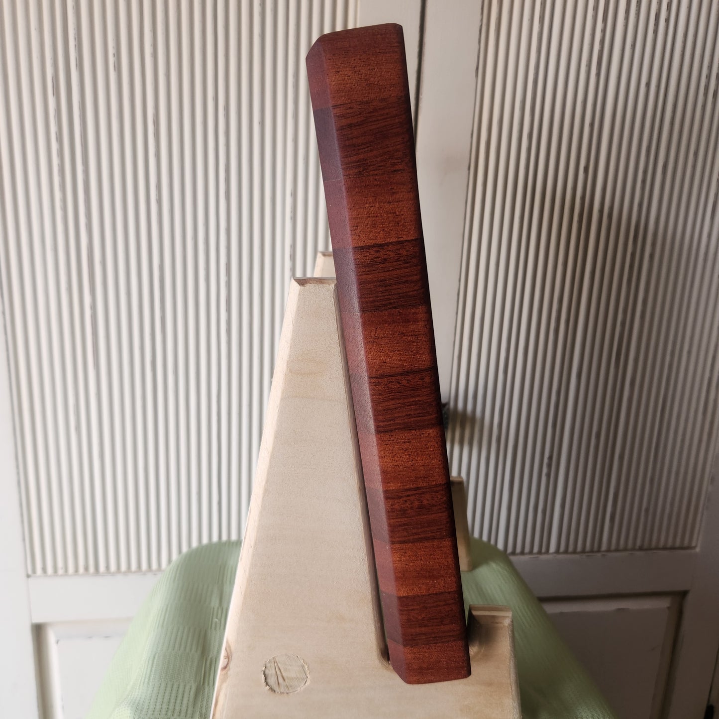 Custom pattern wood cutting board